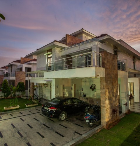 MR. MUKESH AGARWAL’S VILLA